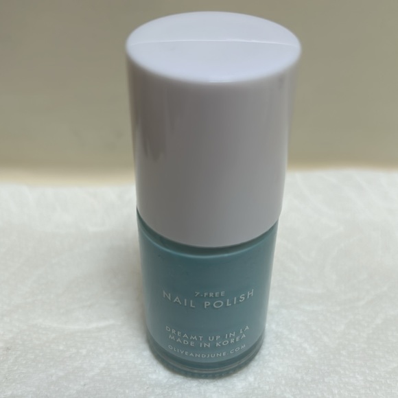 *Brand New * Olive and June Yes Please - Picture 3 of 7